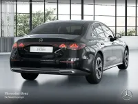 Używany Mercedes E200 Advanced 163 KM (119 kW) 2025 Czarny Sedan/Limuzyna