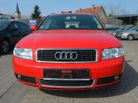 Używany Audi A4 131 KM (96 kW) 2004 Czerwony Kombi