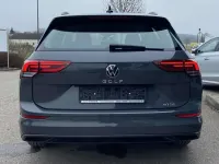 Gebraucht VW Golf VIII Life 131 PS (96 kW) 2023 Grau Kombi