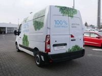 Gebraucht Renault Master 57 kW (78 PS) 2019 Weiß Van