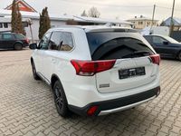 gebraucht Mitsubishi Outlander Edition 100 2WD/SHZ/DAB/RFK/AHK/1.HAND