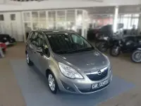 Gebraucht Opel Meriva Edition 101 PS (74 kW) 2011 Grau Van / Kleinbus