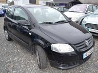 gebraucht VW Fox Basis *2.HAND / ALLWETTERREIFEN / TÜV NEU*