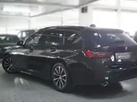 Gebraucht BMW 320 Sport Line 270 PS (198 kW) 2020 Schwarz Kombi