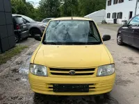 Gebraucht Daihatsu Cuore 56 PS (41 kW) 2000 Gelb Kleinwagen