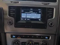 Gebraucht VW Golf VII 86 PS (63 kW) 2015 Weiß Limousine