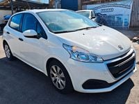 Gebraucht Peugeot 208 Style 99 PS (72 kW) 2018 Weiß Kleinwagen