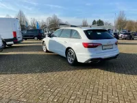 Gebraucht Audi A4 Basis 163 PS (119 kW) 2022 Weiß Kombi