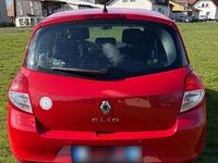 Gebraucht Renault Clio II Campus 75 PS (55 kW) 2009 Rot Limousine
