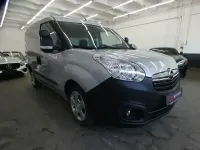 Gebraucht Opel Combo Edition 105 PS (77 kW) 2016 Silber Van / Kleinbus