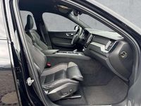 Gebraucht Volvo XC60 Plus 250 PS (183 kW) 2025 Schwarz SUV