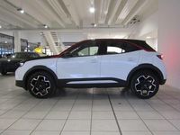 Gebraucht Opel Mokka 131 PS (96 kW) 2023 Lack weiss banquise/typ aussen SUV