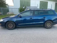 Gebraucht VW Passat 105 PS (77 kW) 2008 Blau Kombi