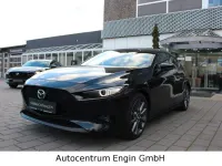 Używany Mazda 3 140 KM (102 kW) 2025 Czarny Sedan/Limuzyna