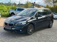 Gebraucht BMW 220 Gran Tourer Sport Line 190 PS (139 kW) 2015 Schwarz Van / Kleinbus