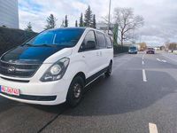 Gebraucht Hyundai H-1 170 PS (125 kW) 2011 Weiß Van / Kleinbus