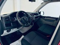 Gebraucht VW Transporter 84 PS (61 kW) 2017 Rot Van