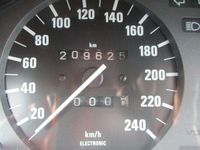 Gebraucht BMW 325 Cabriolet 171 PS (125 kW) 1986 Alpinweiß Cabrio