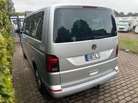 Second-hand VW Multivan Generation Six 204 CP (150 kW) 2022 Argintiu Monovolum