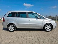 Gebraucht Opel Zafira 120 PS (88 kW) 2007 Silber Van / Kleinbus