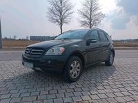 Gebraucht Mercedes ML320 224 PS (164 kW) 2007 Schwarz SUV