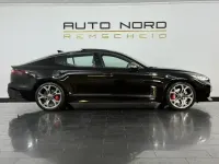 Gebraucht Kia Stinger GT 366 PS (269 kW) 2018 Schwarz Kleinwagen