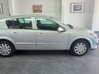 Gebraucht Opel Astra Edition 105 PS (77 kW) 2006 Silber Limousine