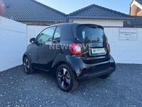 Gebraucht Smart ForTwo Coupé 60 kW (82 PS) 2021 Schwarz Kleinwagen