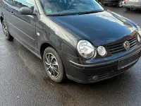 Gebraucht VW Polo 64 PS (47 kW) 2003 Schwarz Kleinwagen