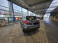 Gebraucht Hyundai ix35 Edition 136 PS (100 kW) 2014 Silber SUV