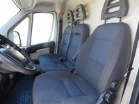 Second-hand Citroën Jumper 113 CP (83 kW) 2012 Alb Monovolum