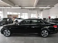Gebraucht Mercedes E220 170 PS (125 kW) 2016 Schwarz Limousine