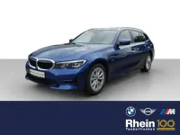 Gebraucht BMW 320e Sport Line 204 PS (150 kW) 2022 Blau Kombi