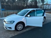 Gebraucht VW Golf VII Trendline 86 PS (63 kW) 2018 Weiß Limousine