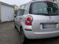 Second-hand Renault Modus 75 CP (55 kW) 2007 Argintiu Monovolum