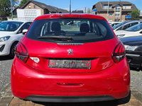Gebraucht Peugeot 208 68 PS (50 kW) 2018 Rot Kleinwagen