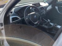 Gebraucht BMW 116 Advantage 109 PS (80 kW) 2016 Weiß Kleinwagen