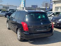 Gebraucht Peugeot 308 SW Active 111 PS (81 kW) 2012 Schwarz Kombi