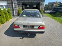 Gebraucht Mercedes 230 132 PS (97 kW) 1989 Grau Coupé