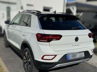 Gebraucht VW T-Roc Move 110 PS (80 kW) 2023 Weiß SUV