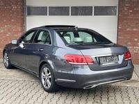 Gebraucht Mercedes E200 136 PS (100 kW) 2014 755 (tenoritgrau  metalliclac Limousine