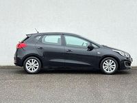 Usado Kia Ceed Edition 7 99 HP (72 kW) 2018 Preto Citadino