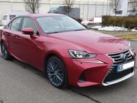 Gebraucht Lexus IS300h Luxury Line 223 PS (164 kW) 2017 Rot Limousine