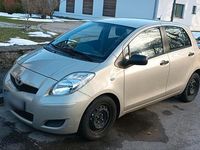 Gebraucht Toyota Yaris 2009 Beige Kleinwagen