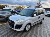 Gebraucht Fiat Doblò 135 PS (99 kW) 2011 Silber Van / Kleinbus