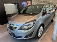 Gebraucht Opel Meriva Innovation 101 PS (74 kW) 2011 Silber Van / Kleinbus