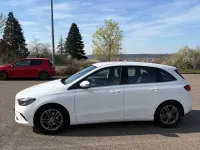 Gebraucht Mercedes B180 116 PS (85 kW) 2019 Schwarz Kleinwagen