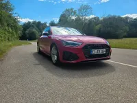 Gebraucht Audi A4 S-Line 204 PS (150 kW) 2023 Rot Kombi