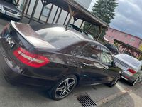 Gebraucht Mercedes E350 292 PS (214 kW) 2009 Braun Limousine