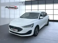 Gebraucht Ford Focus Titanium 125 PS (91 kW) 2023 Weiß Limousine